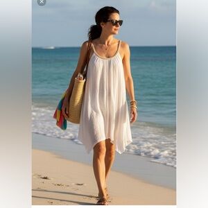 Chic White Sleeveless dress